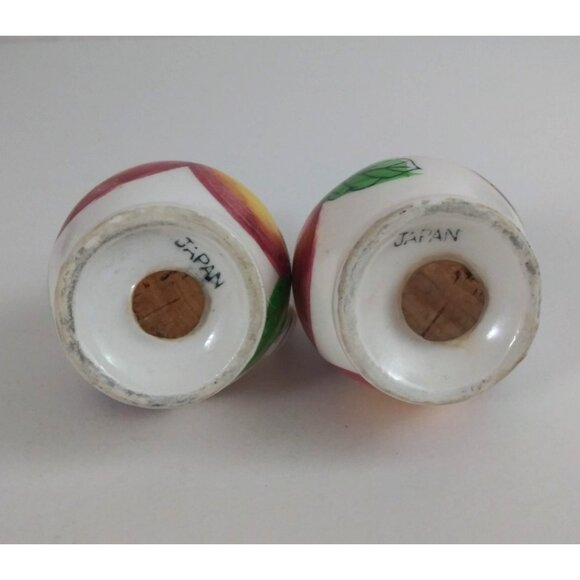 Vintage Hand Painted Apple & Pear Blue Pitcher Salt & Pepper Shakers Japan - Picture 6 of 7